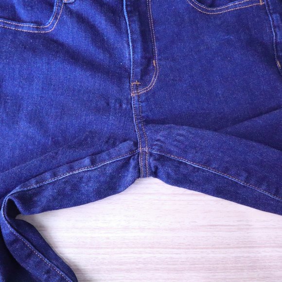 American Eagle High Rise Jeggin 8 short - Picture 7 of 9